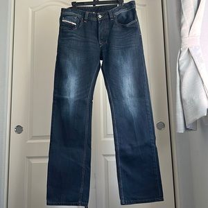 Diesel Larkee Regular Straight Jeans Wash 0837K size 32 Men